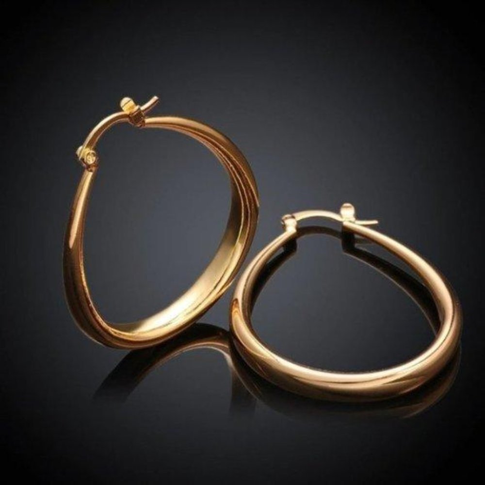 NEW 18K YELLOW GOLD  PLATED ROUND HOOPS - Picture 2 of 4